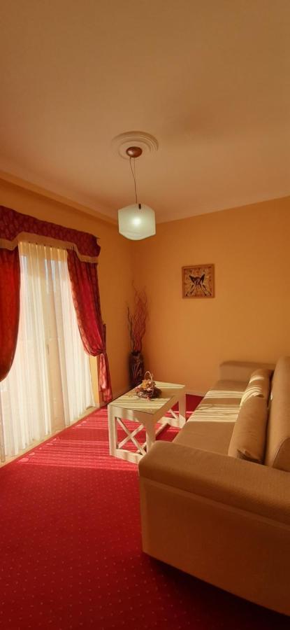 Hotel Le Olive Elbasan Eksteriør bilde